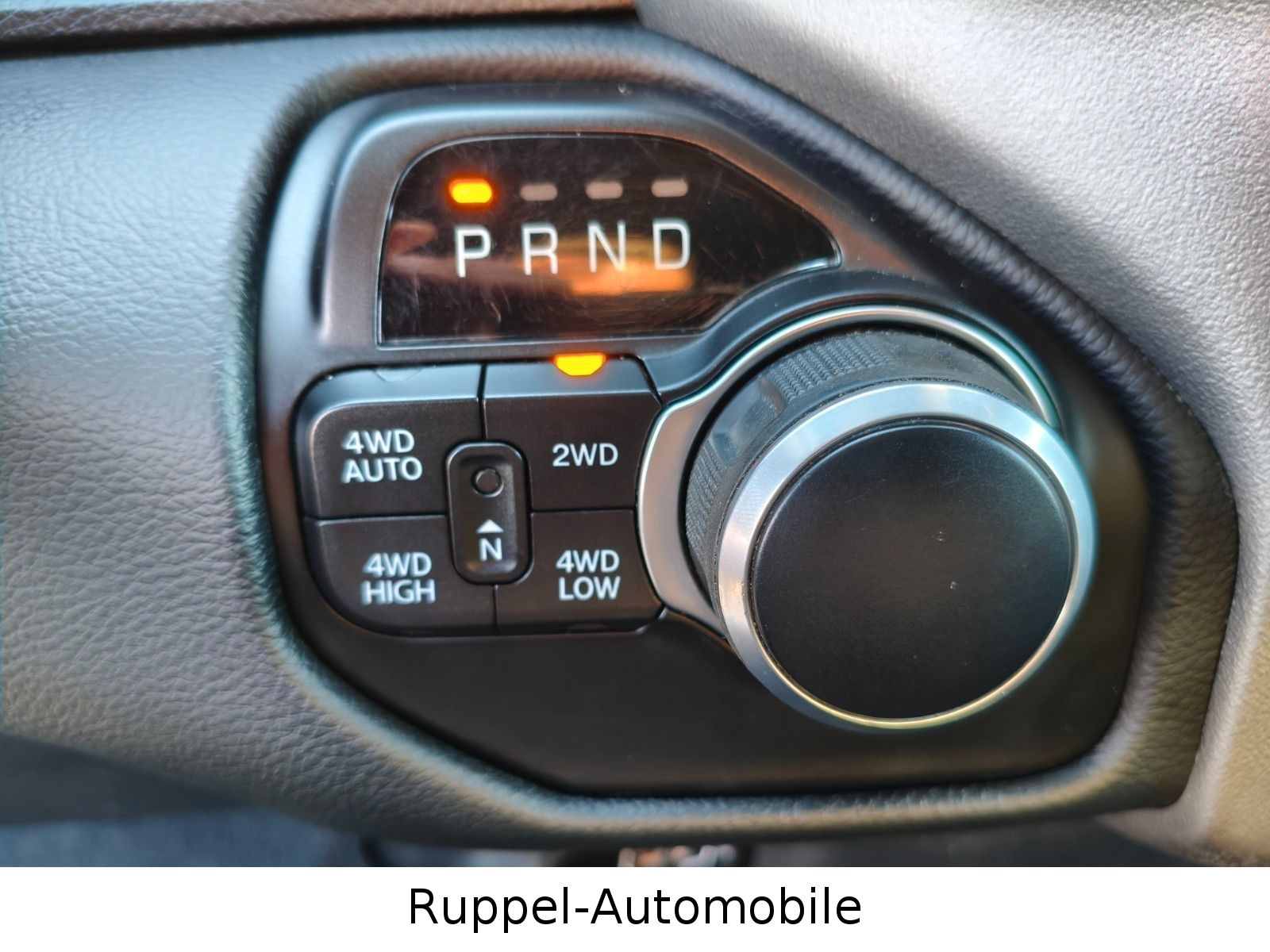 Dodge RAM 5.7 V8 LPG  QuadCab LKW R-CAM 6.Sitzer
