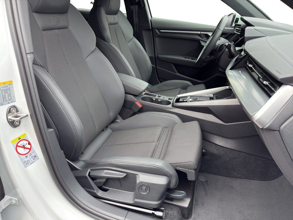 Audi A3 Sportback 35 TFSI S tronic S line - Samsaru's Car Outlet