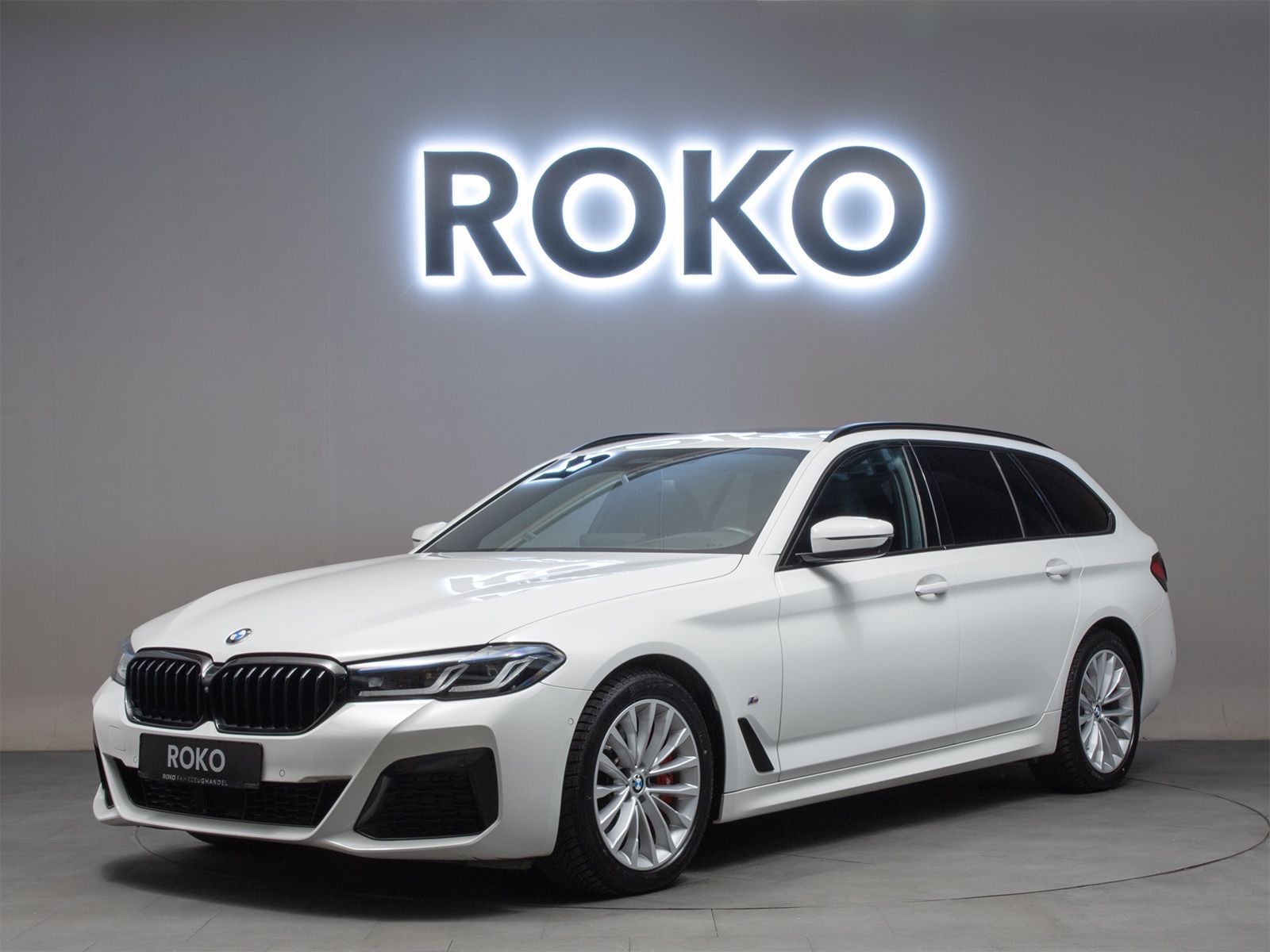 BMW 530d M-Sport H&K Laser HuD SoftCl.360°StandH.AHK