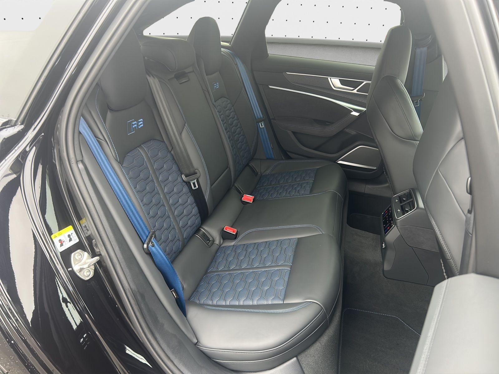 Audi RS 6 Avant performance*NAVI-PLUS*KAMERA*HUD*RS-A