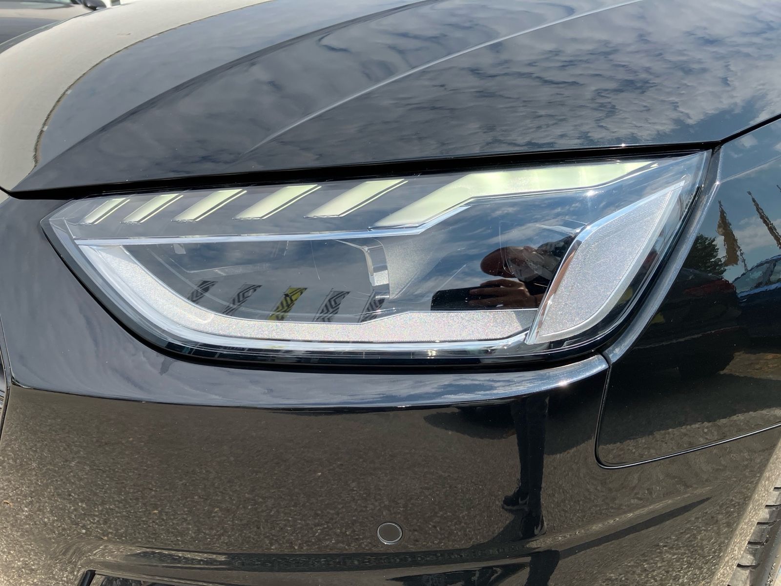 Audi A4 ADVANCED QUATTRO 40TDI - Samsaru's Car Outlet