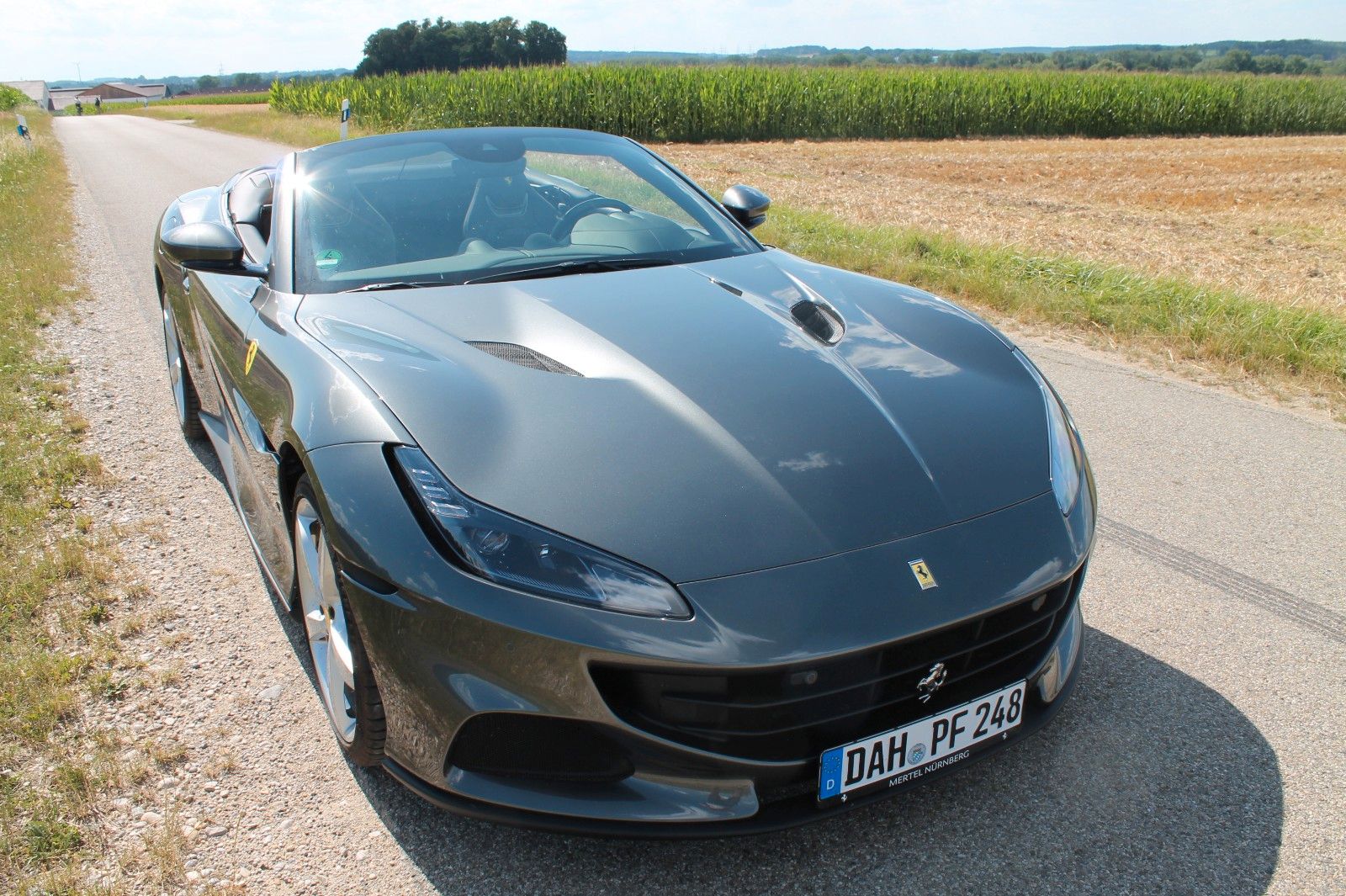 Ferrari Portofino M - Samsaru's Car Outlet