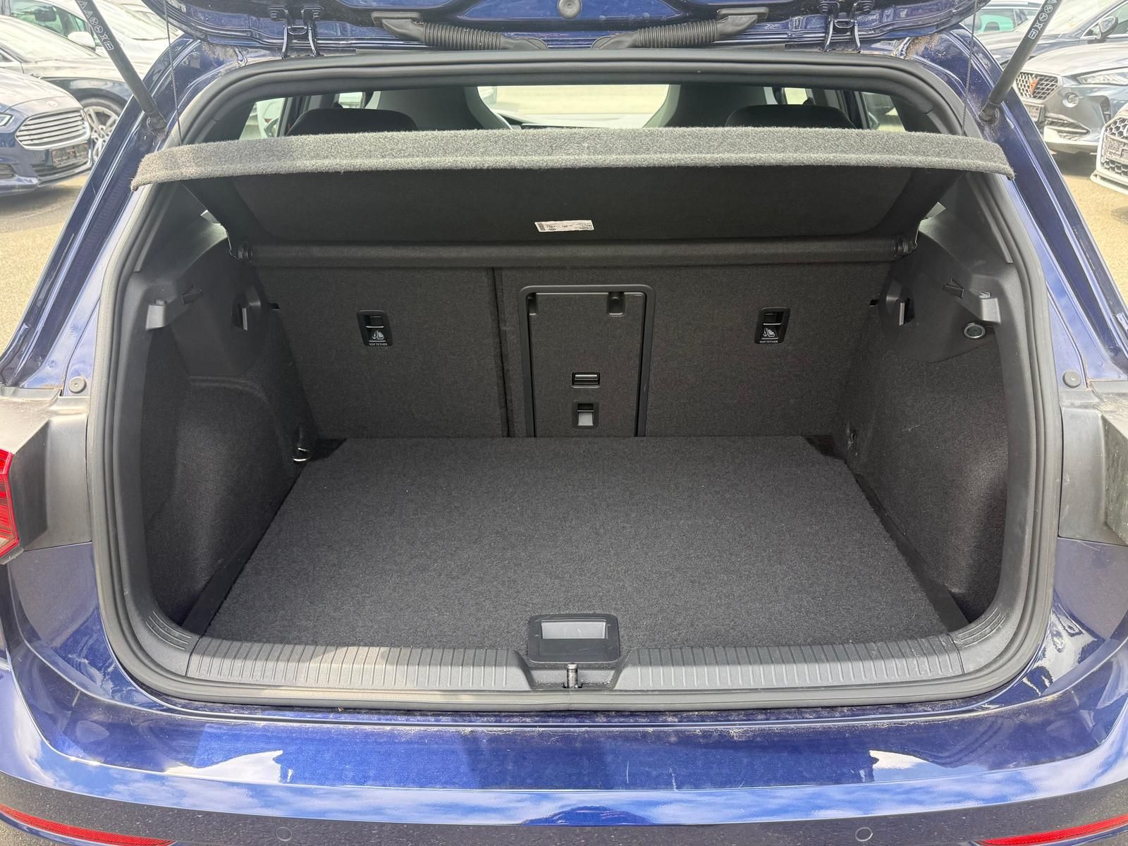 Volkswagen Golf GTD 2.0 TDI /TRAVEL/CAM/PANO/VIRTUAL