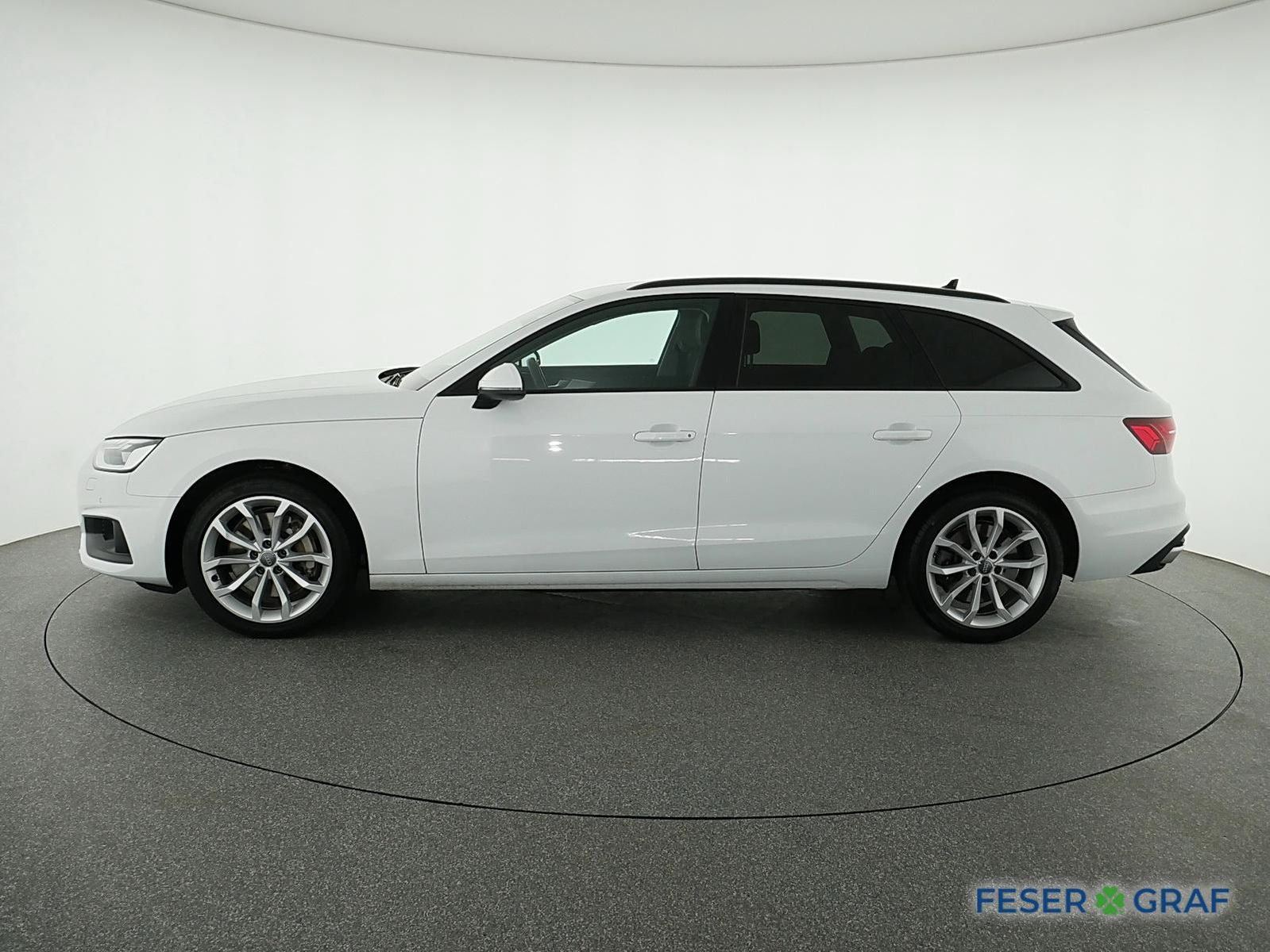 Audi A4 Avant 45 TFSI qu - Samsaru's Car Outlet