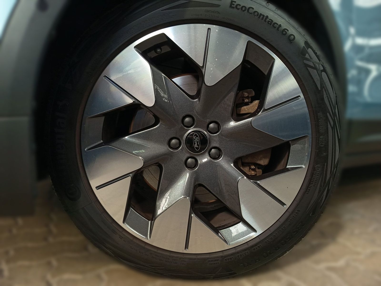 Ford Explorer Dual-Elektromotor Ext.Range AWD 79kWh
