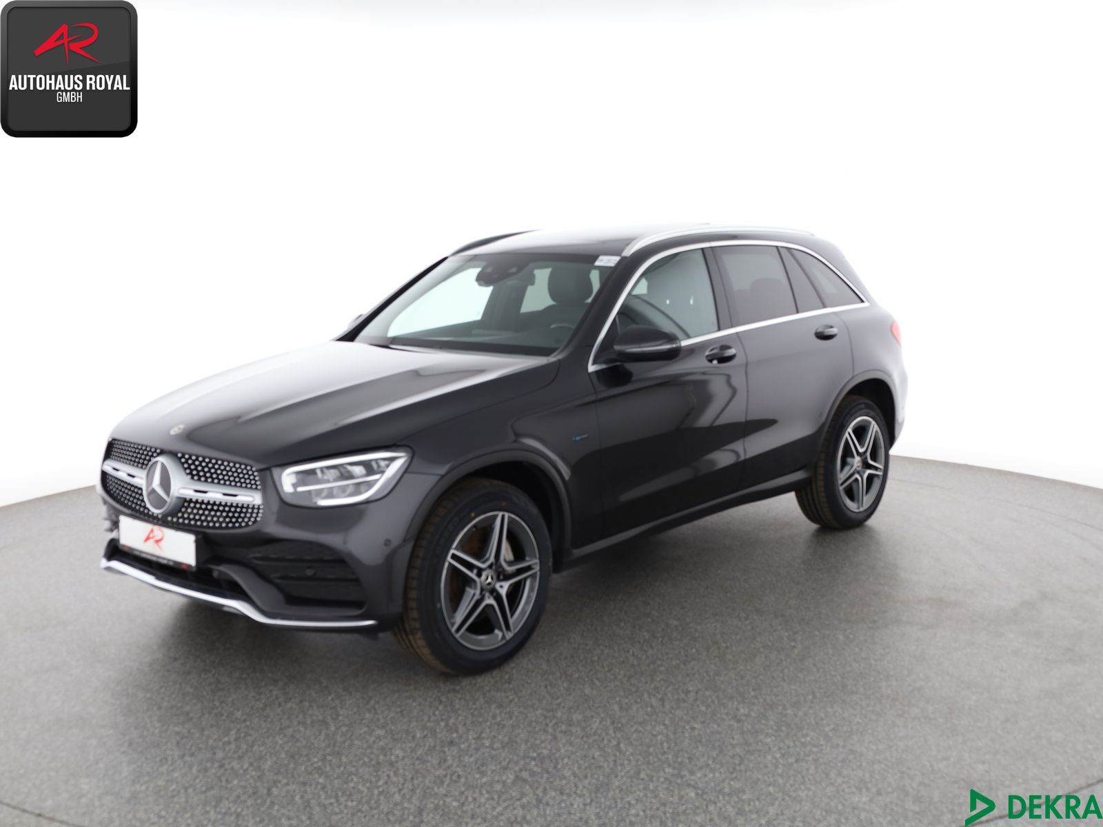 Mercedes-Benz GLC 300 e 3x AMG - Samsaru's Car Outlet