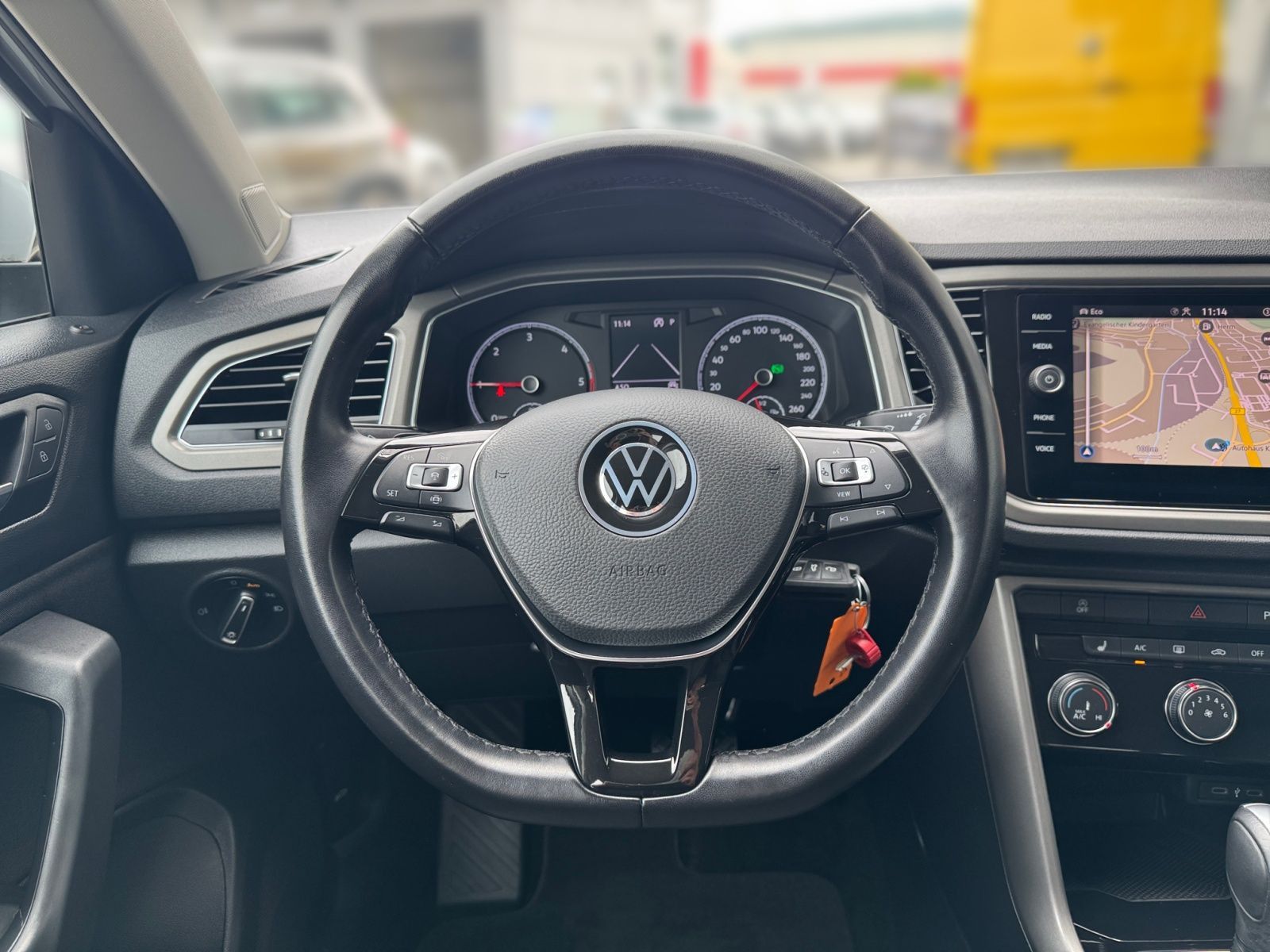 Volkswagen T-Roc Style 2.0TDI 4Motion - Samsaru's Car Outlet