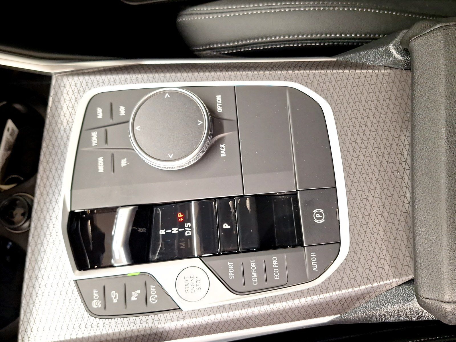 BMW 318i Touring LiveCockpitProf Kamera Driv.Assist