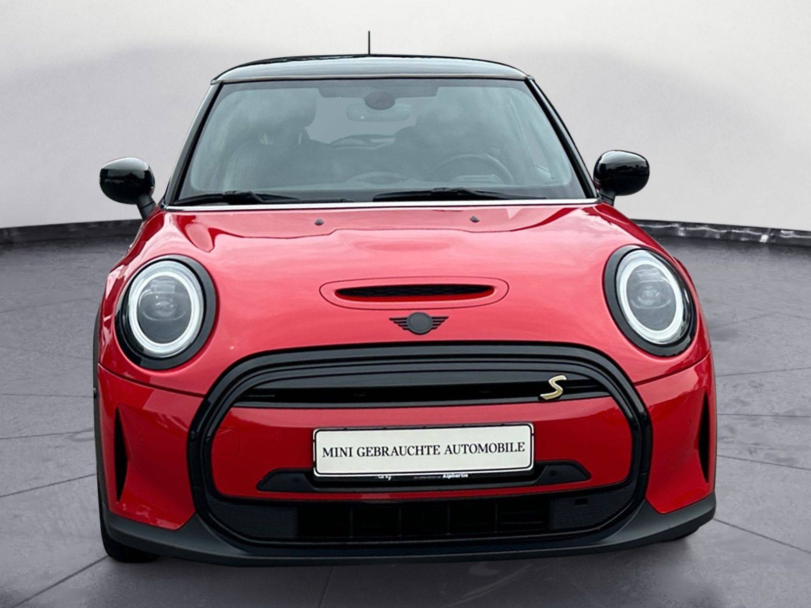 MINI Cooper SE Classic - Samsaru's Car Outlet