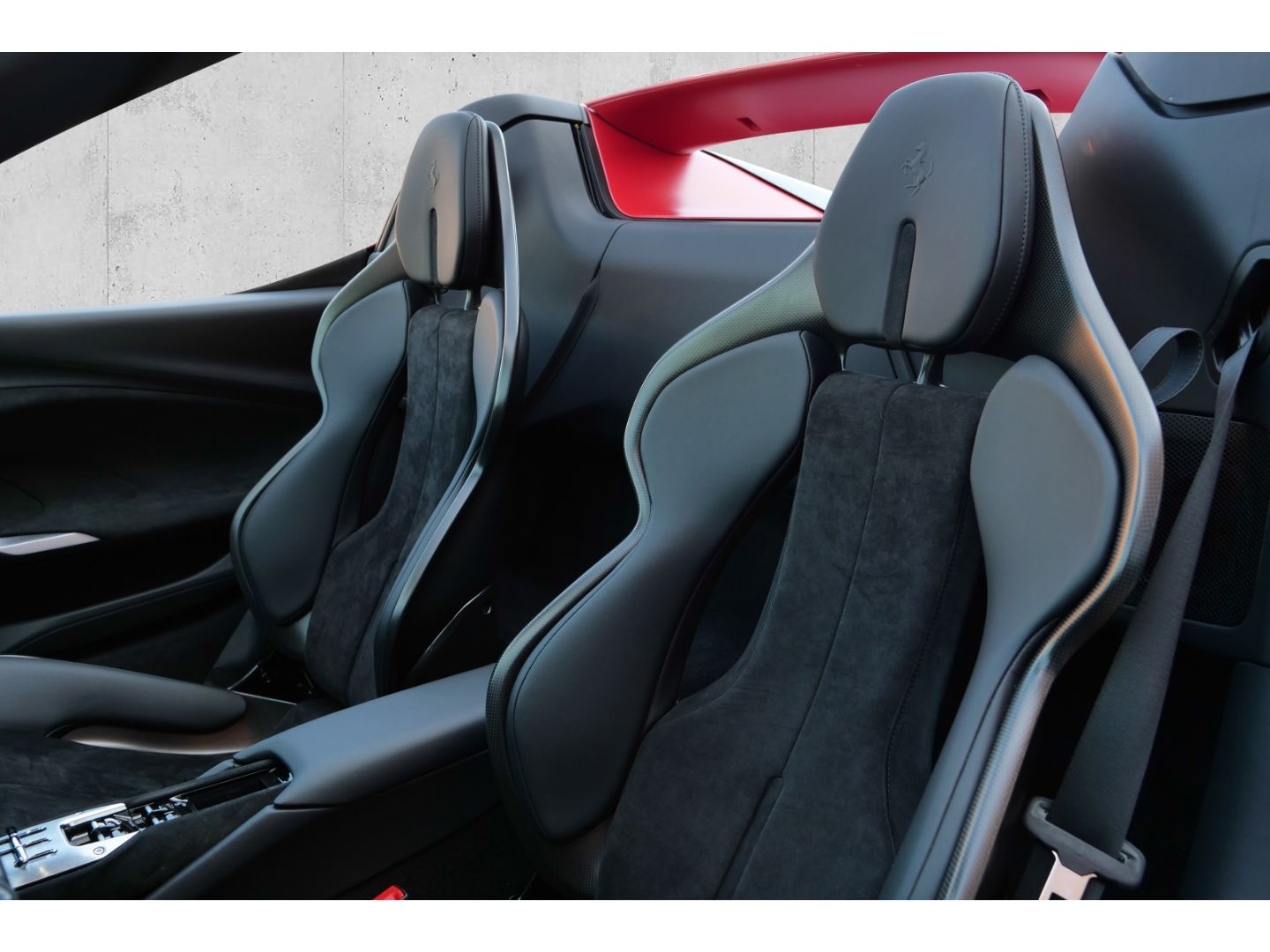 Ferrari 296 GTS - Samsaru's Car Outlet