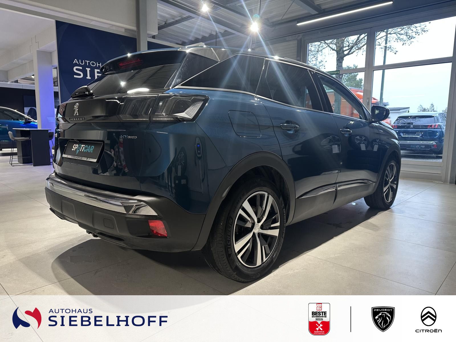 Peugeot 3008 Allure Hybrid 225 e-EAT8