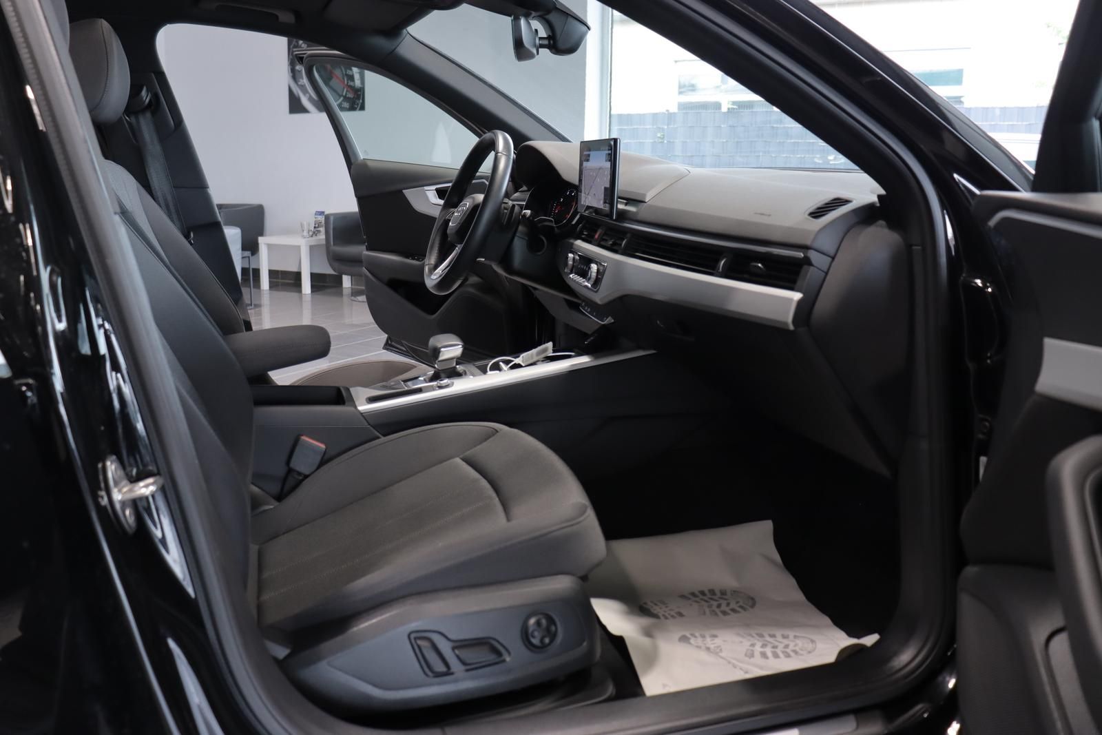Audi A4 Avant 2.0 TDI S tronic advanced - Samsaru's Car Outlet