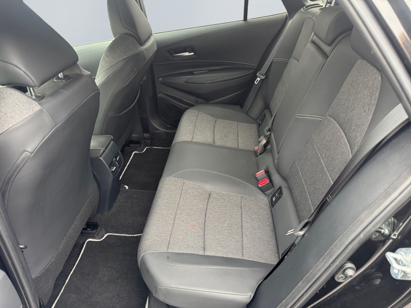 Toyota Corolla 1.8 Hybrid TS Team D *Technik-Paket*CAM*
