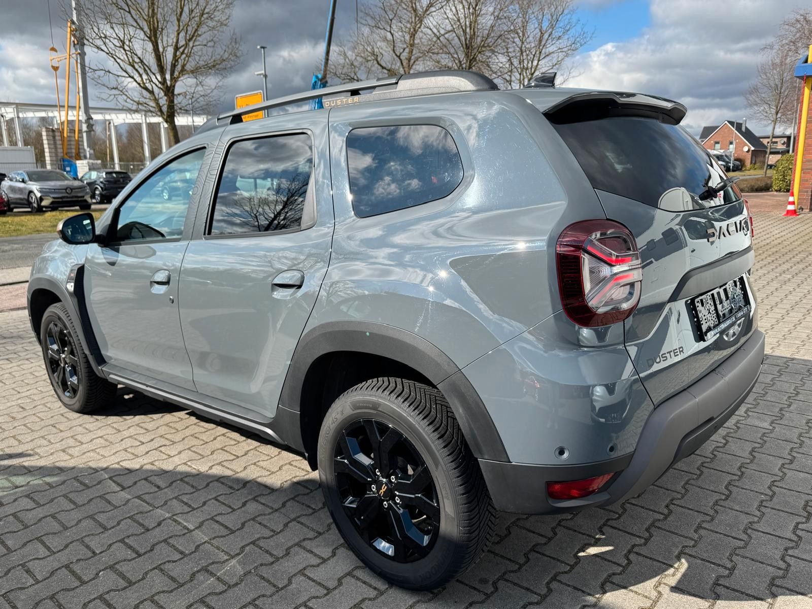 Dacia Duster Extreme TCe 150 EDC - Samsaru's Car Outlet