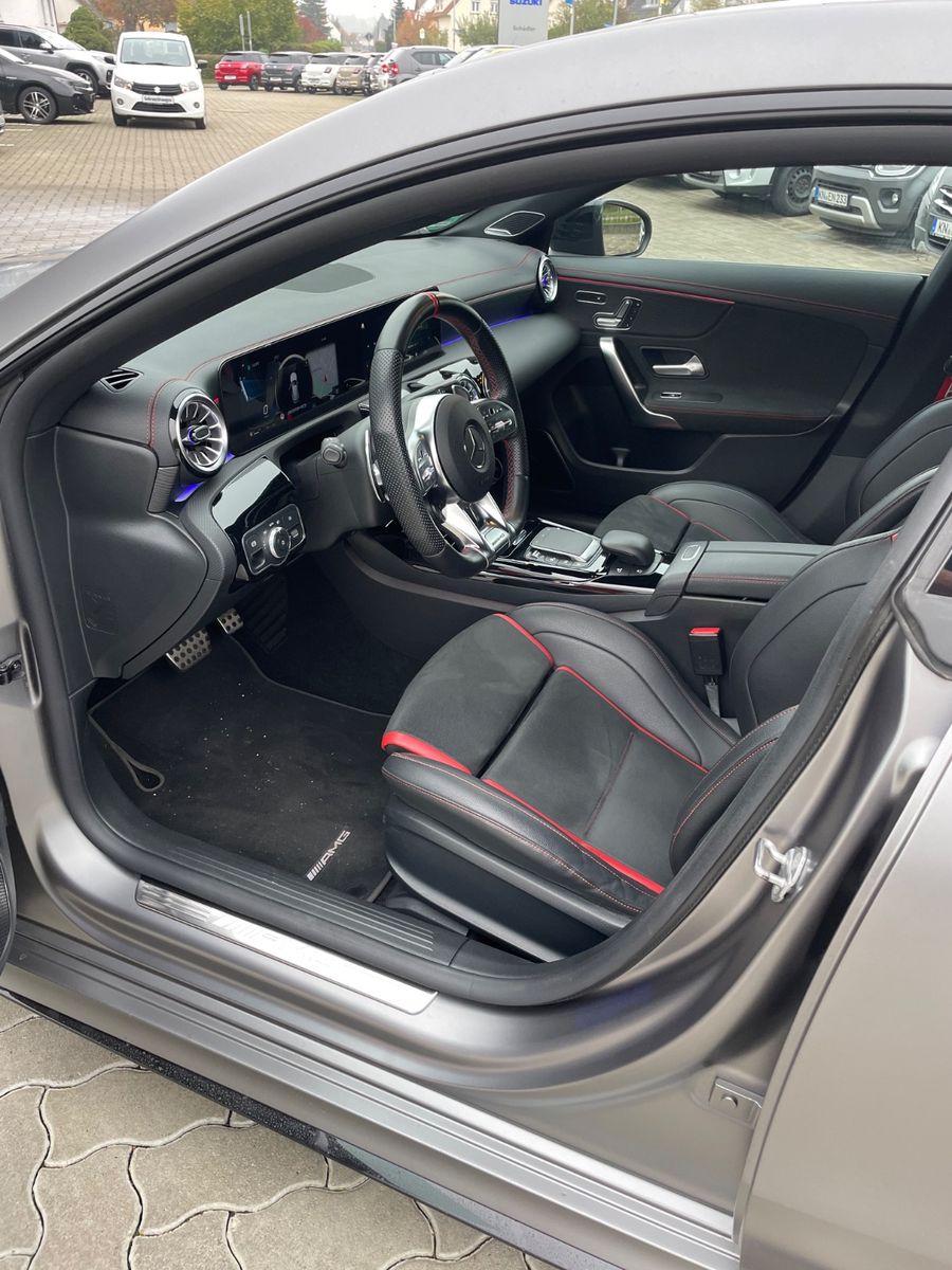 Mercedes-Benz CLA 35 AMG - Samsaru's Car Outlet