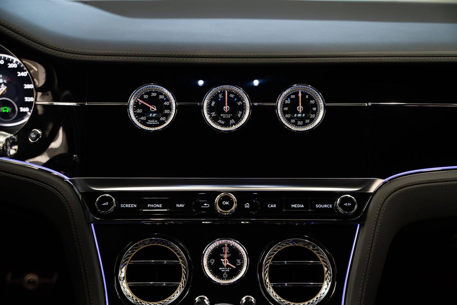 Bentley Continental GT V8 Mulliner Driving Spec