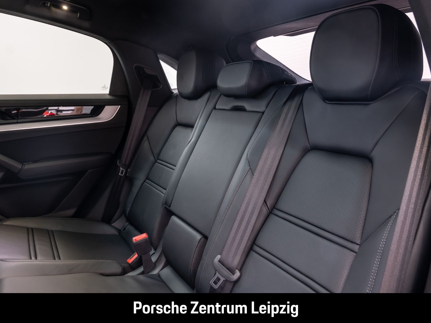Porsche Cayenne S Coupe AHK Sportabgas InnoDrive HD-Matr
