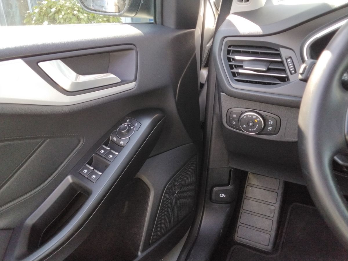 Ford Focus 1.0 EcoBoost - Samsaru's Car Outlet