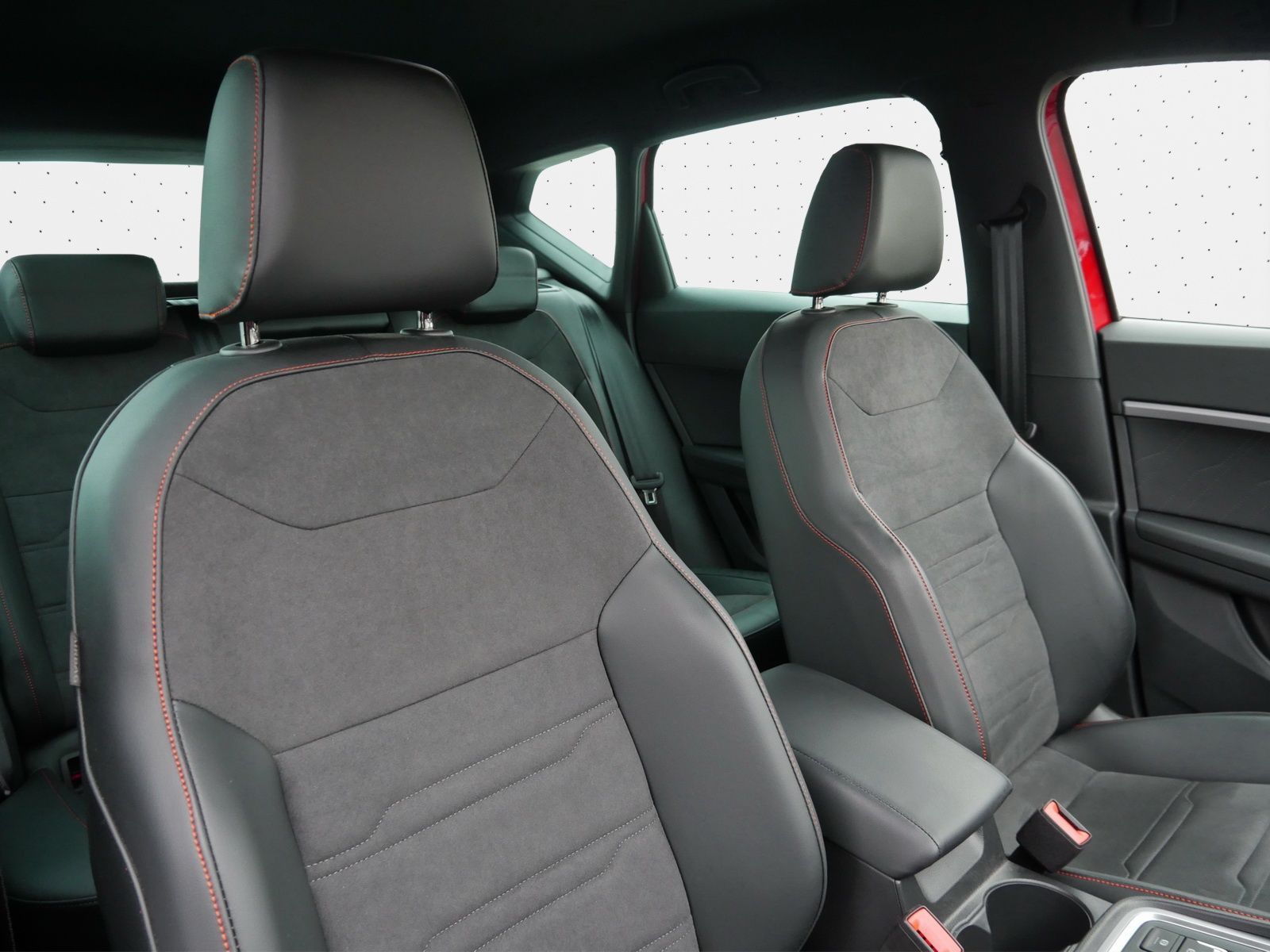 Seat Ateca 2.0 TDI FR 19Z*LED*AHK*RFK*AppConnect*Navi