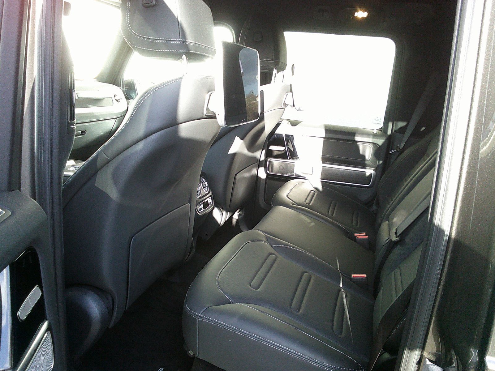 Mercedes-Benz G 450 d AMG-Line - Samsaru's Car Outlet