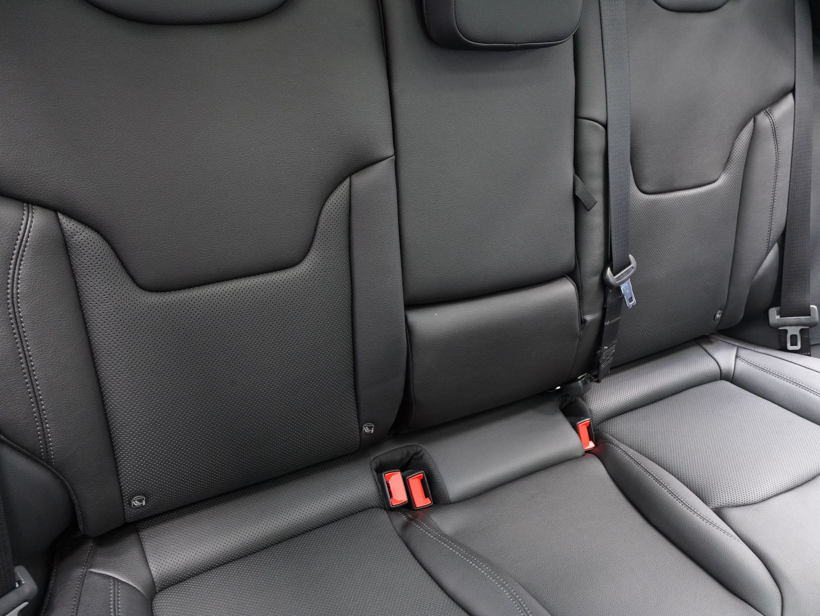 Jeep Compass S 1.3 Plug-In Hybrid 4WD PANO/AHK