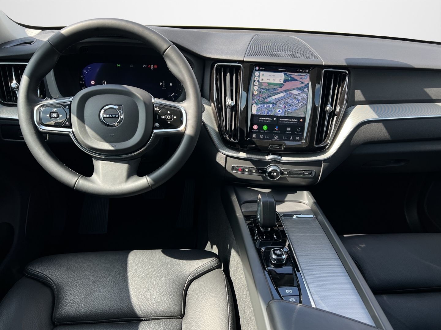 Volvo XC60 Plus Dark AWD/Harman-Kardon/SitzHz/DAB