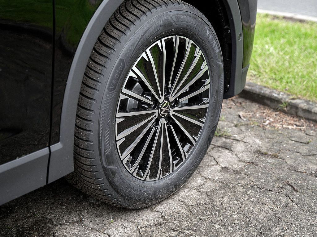 Volkswagen Tiguan 1.5 TSI eHybrid Elegance AHK KAM LED SHZ