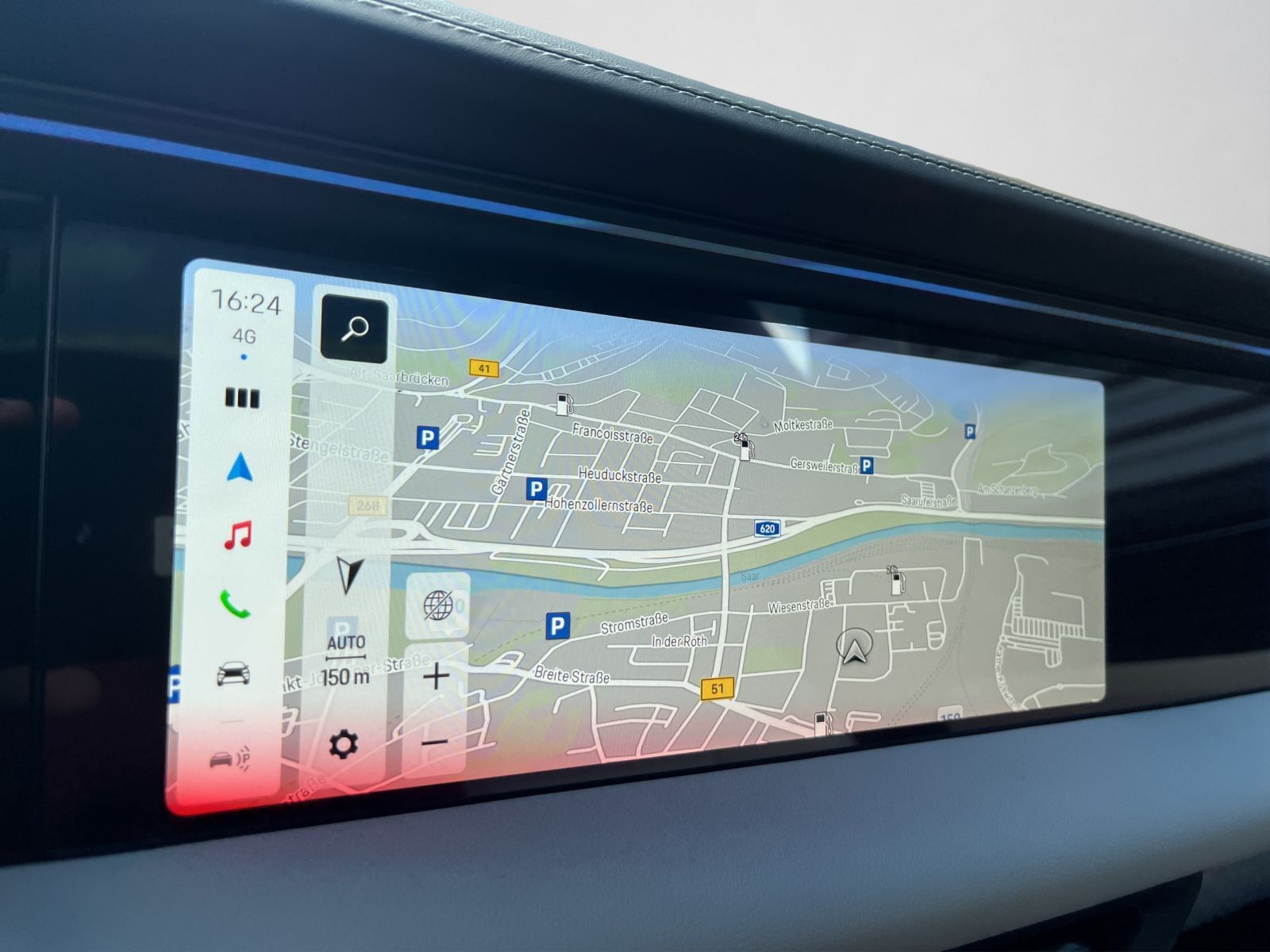 Porsche Macan 4 Pano.,BOSE,Privacy,PASM,Servo+,Sport Chr