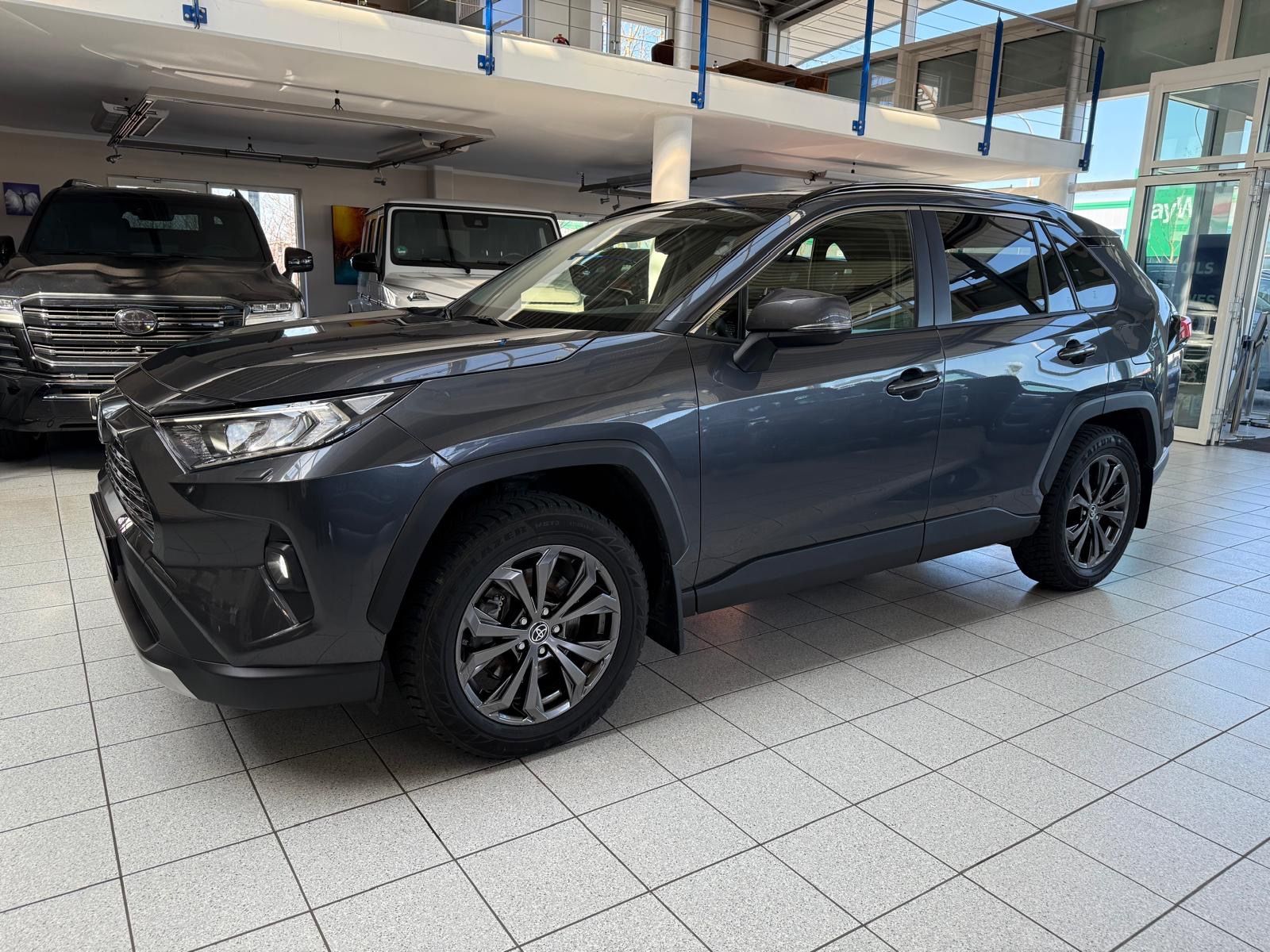 Toyota RAV 4 HYBRID 4x4 - Samsaru's Car Outlet