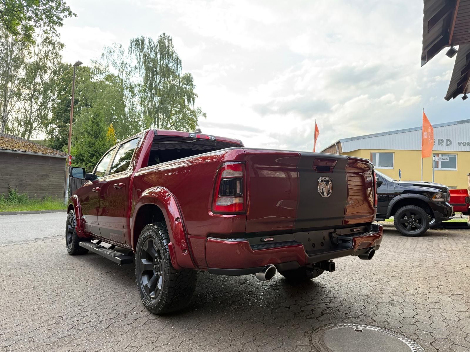 Dodge LPG*4X4*OFFROAD*LIFT*AHK*NAVI*GARANTIE*ABDECKUNG