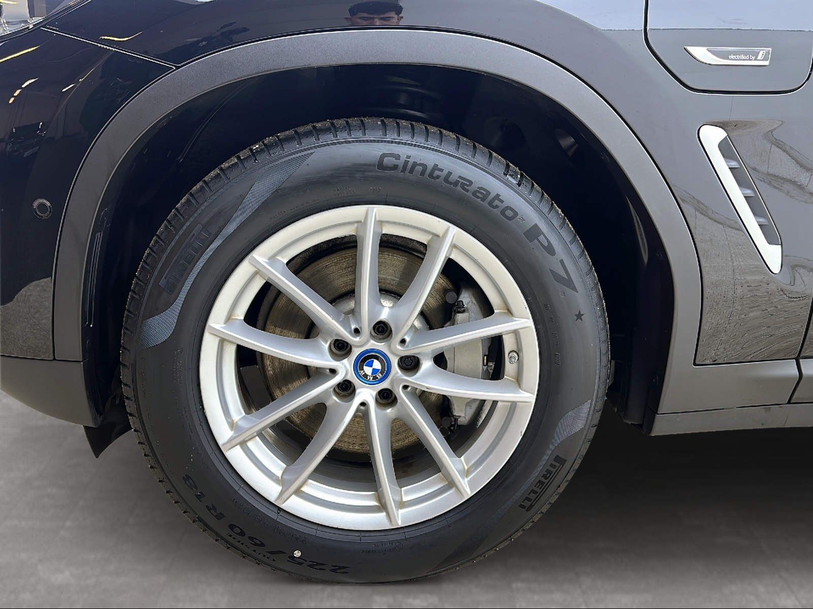 BMW X3 xDrive30e Navi AHK Kamera Pano.Dach LED