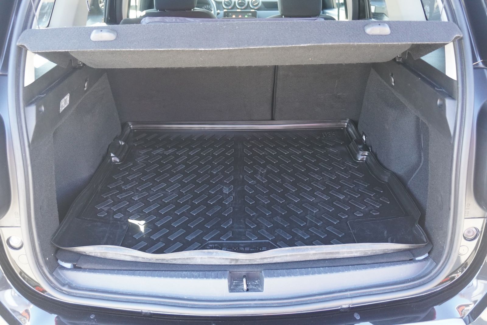 Dacia Duster II 1.3 TCe 150 Prestige 4WD - Samsaru's Car Outlet