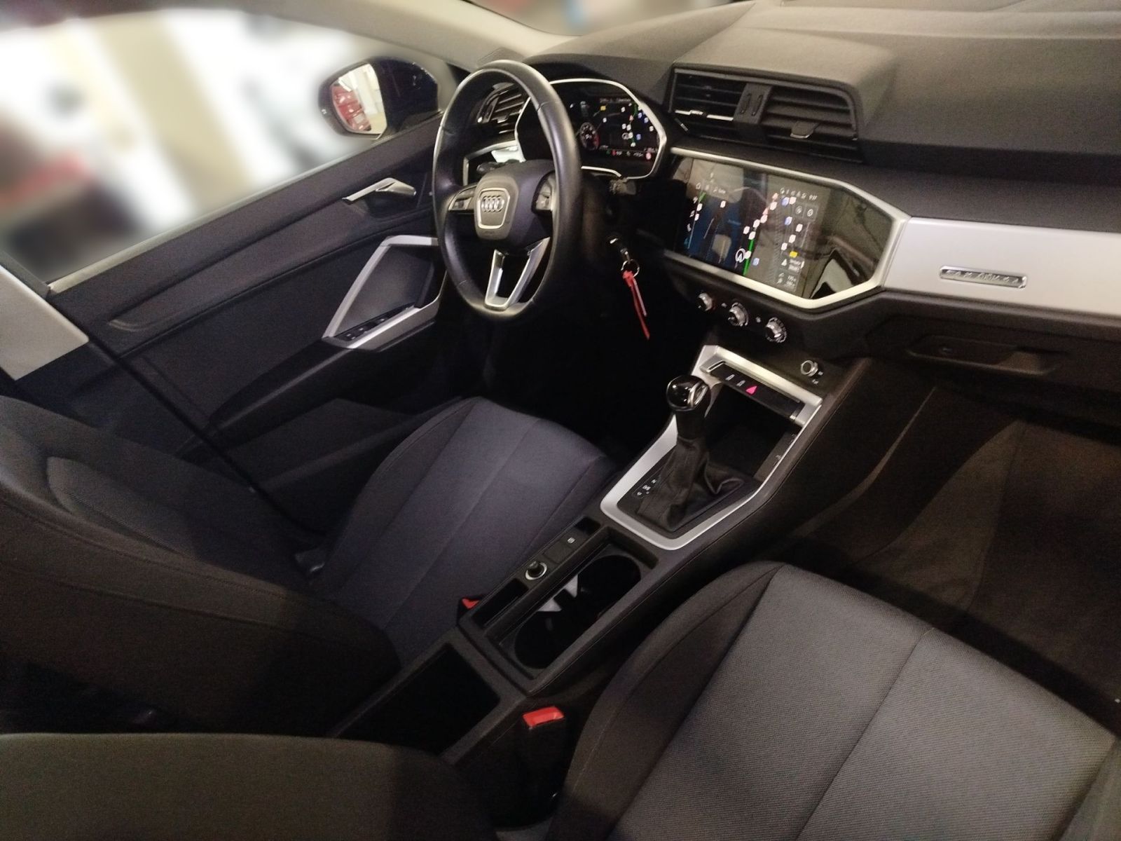 Audi Q3 40 TFSI quattro S tronic - Samsaru's Car Outlet