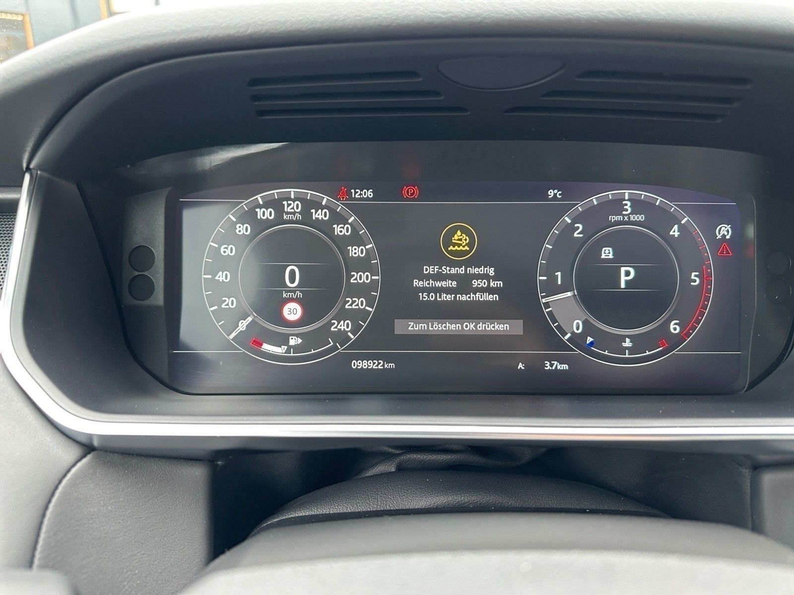 Range Rover Sport 3.0 D300 HSE Dynamic Stealth - Samsaru's Car Outlet