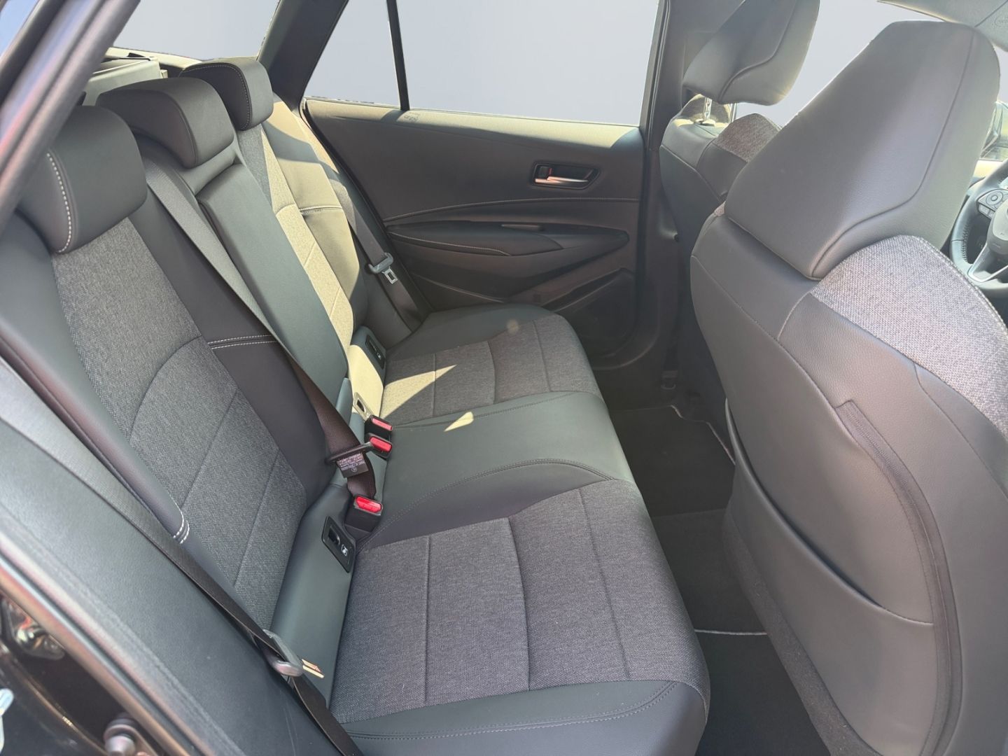Toyota Corolla 1.8 Hybrid TS Team D *Technik-Paket*CAM*