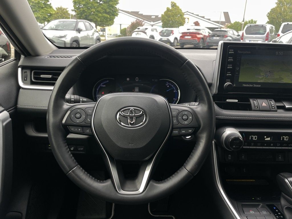Toyota RAV 4 2.5 Hybrid Team - Samsaru's Car Outlet