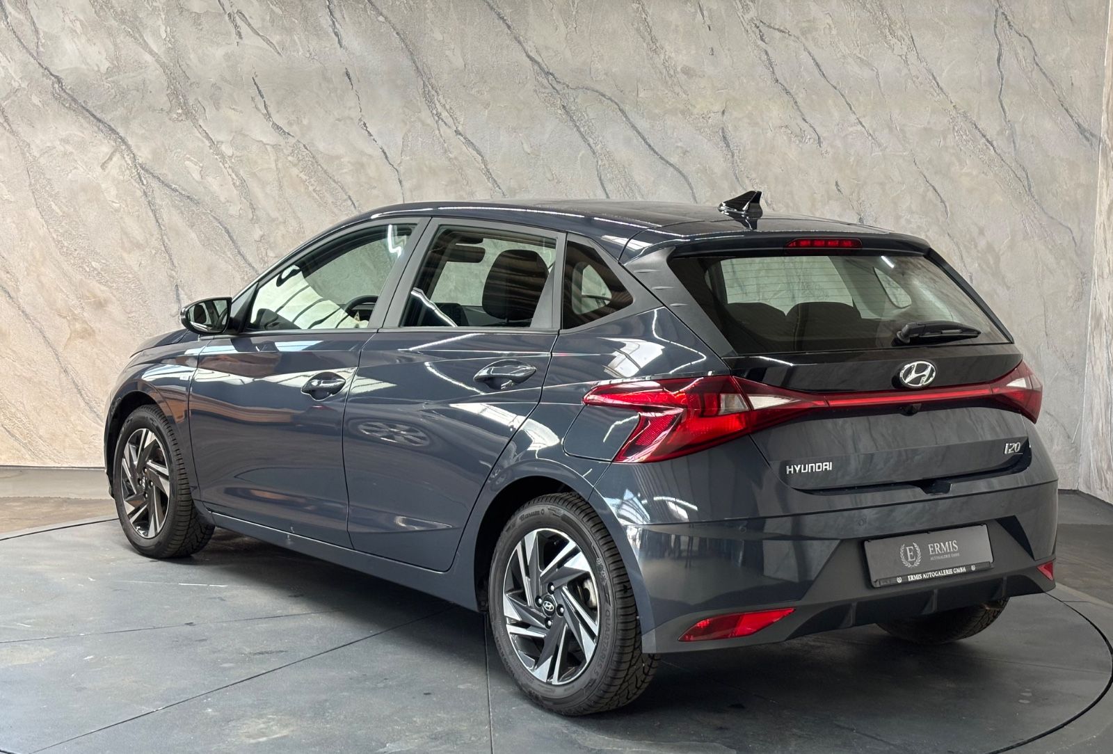 Hyundai i20 Trend Mild-Hybrid+Navi+1.Hand+MwSt.
