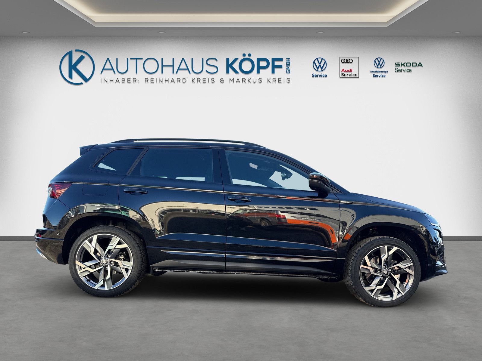 Skoda Karoq Sportline 4x4TDI AHK LED Matrix Gar. 360 G
