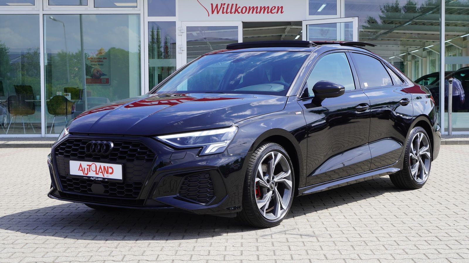Audi A3 35 TFSI S line - Samsaru's Car Outlet