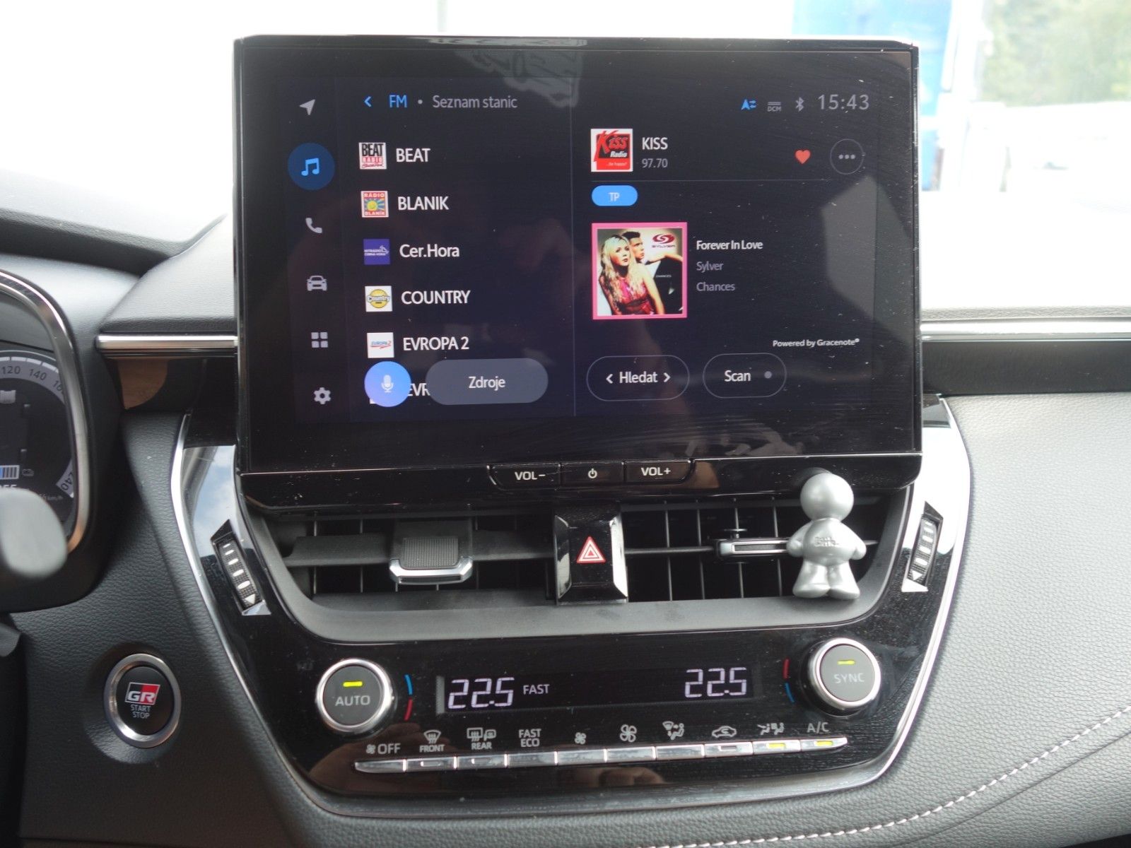 Toyota Corolla Touring 2.0 Hybrid GR Sport - Samsaru's Car Outlet