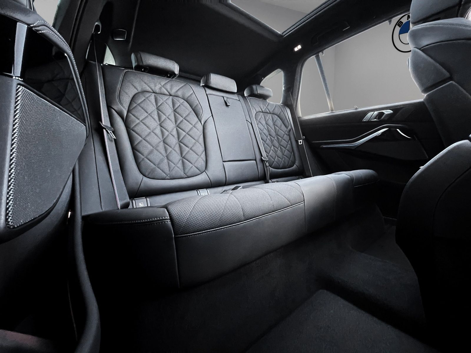BMW X5 xDrive50e M Sport Pro 22"LM AHK GSD Sitzlüftu