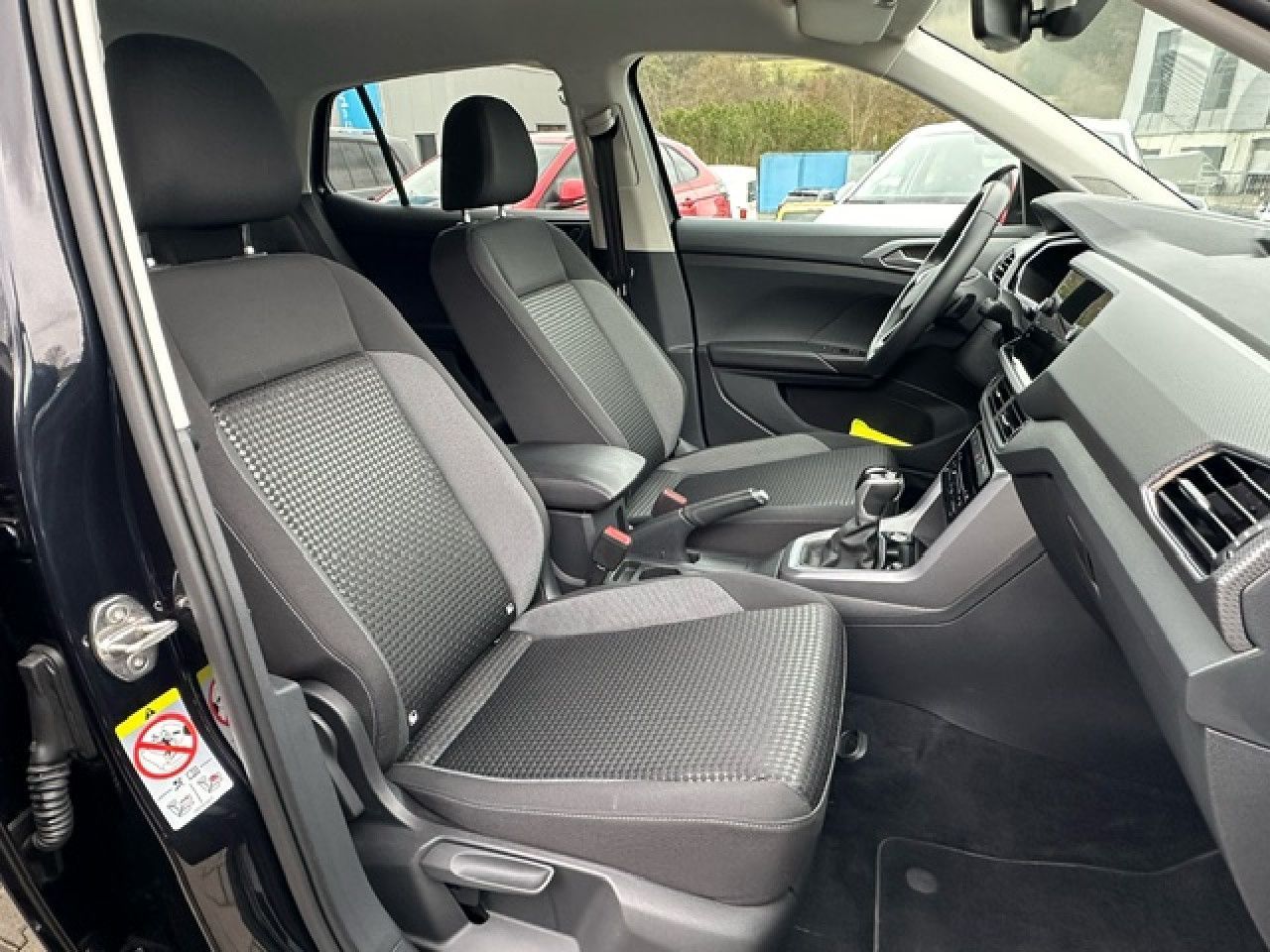 Volkswagen T-Cross Active 1.5 TSI DSG - Samsaru's Car Outlet
