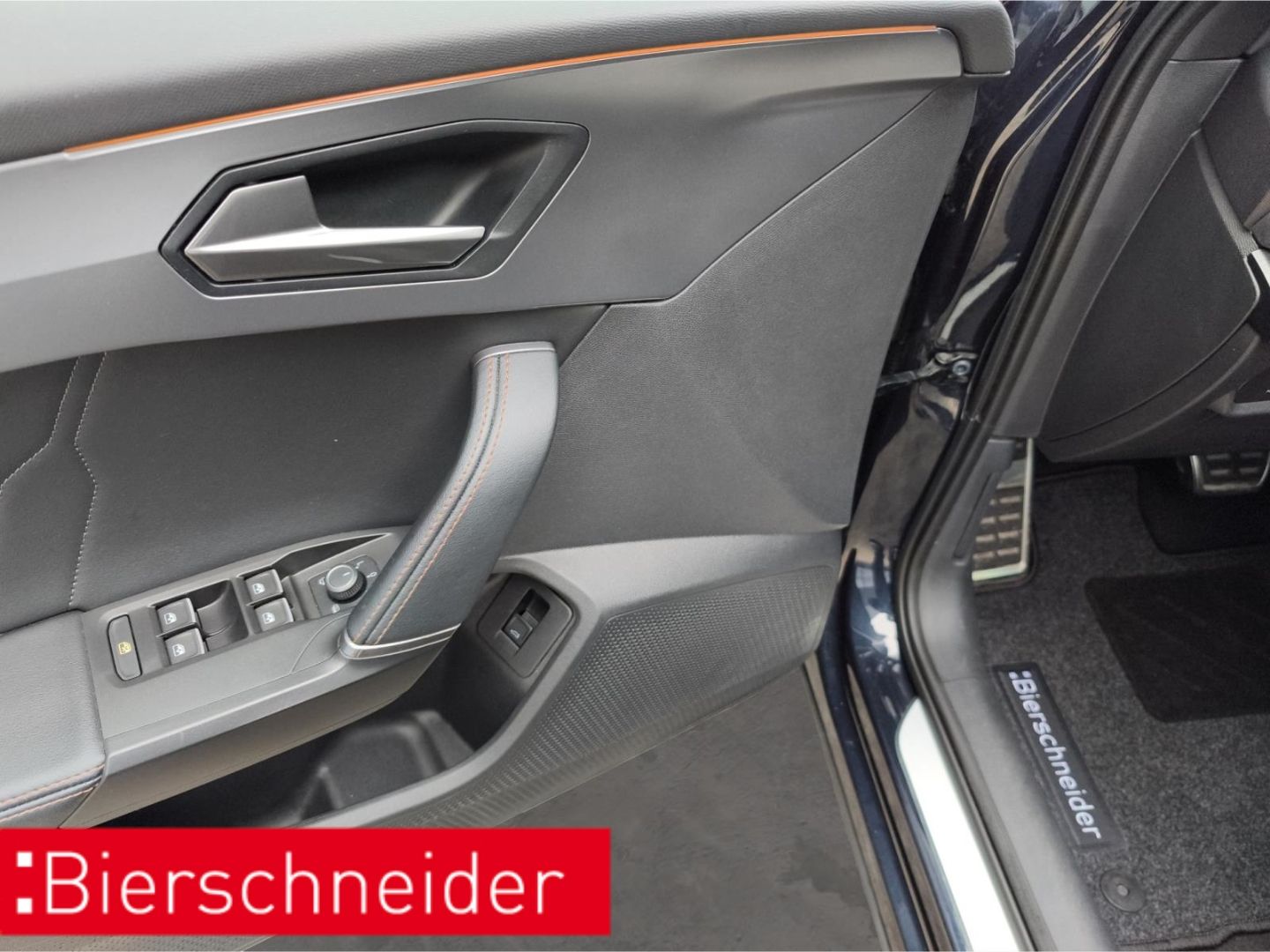 Cupra Formentor 2.0 TSI DSG 4Drive VZ LED NAVI AHK 19