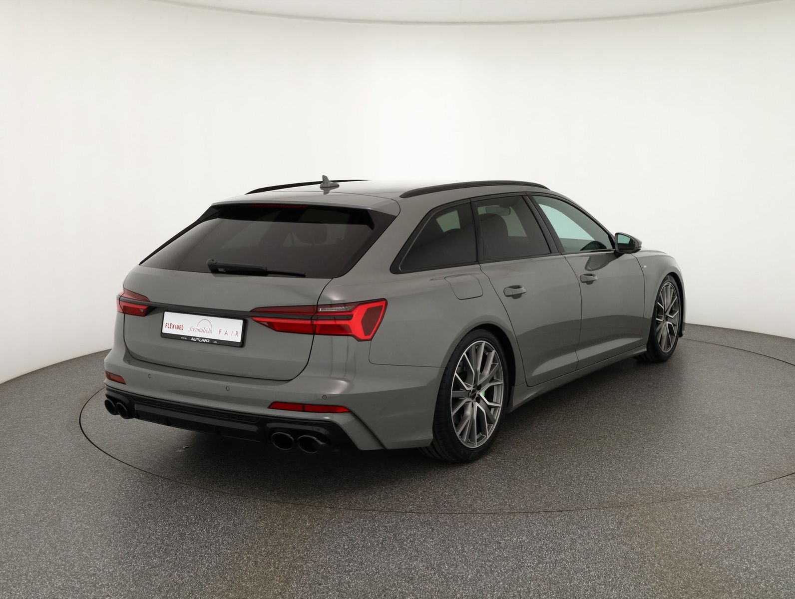 Audi A6 Avant 45 TFSI S-line - Samsaru's Car Outlet