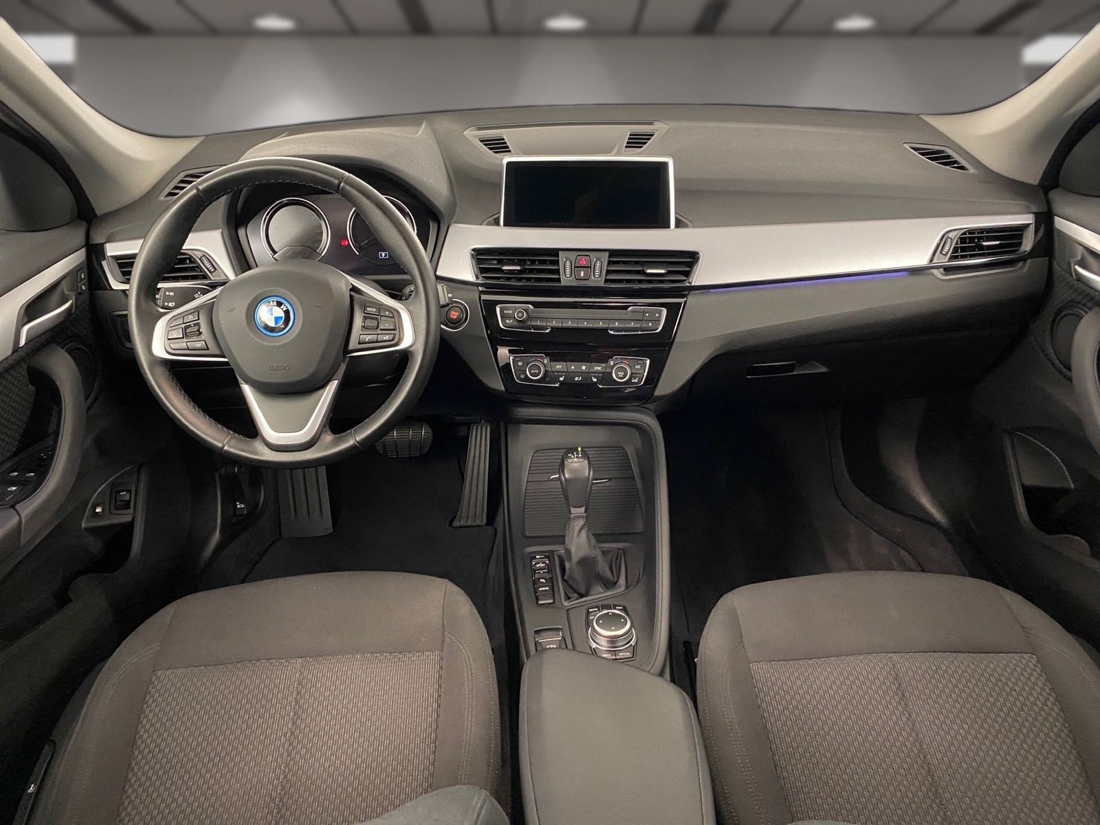BMW X1 xDrive25e - Samsaru's Car Outlet