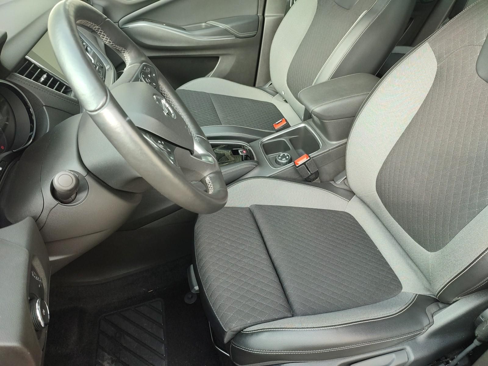 Opel Grandland X 1.2 Innovation - Samsaru's Car Outlet