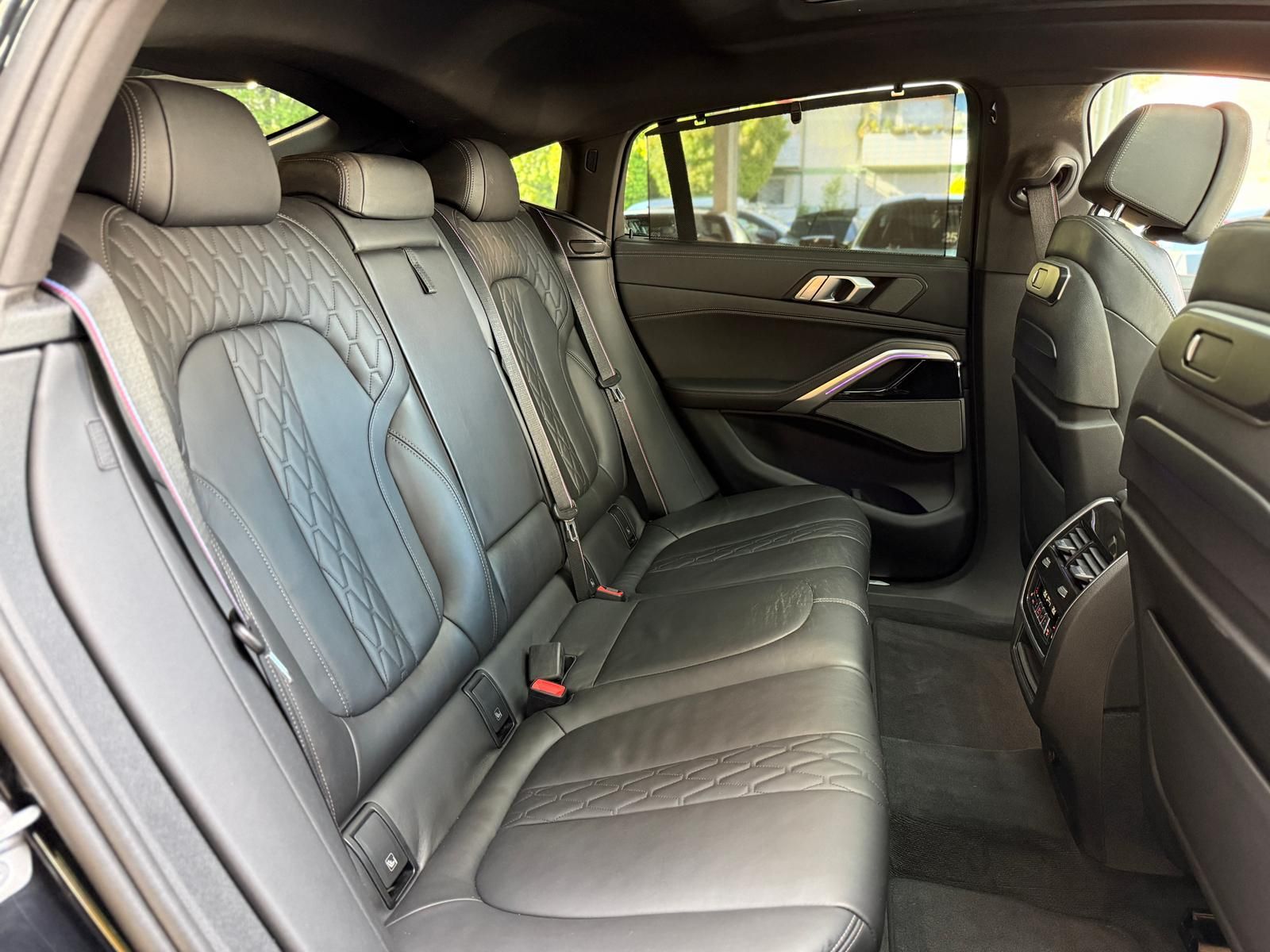 BMW X6 30 d xD M Sport*Pano*SKY*HuD*Luftf*Massage*