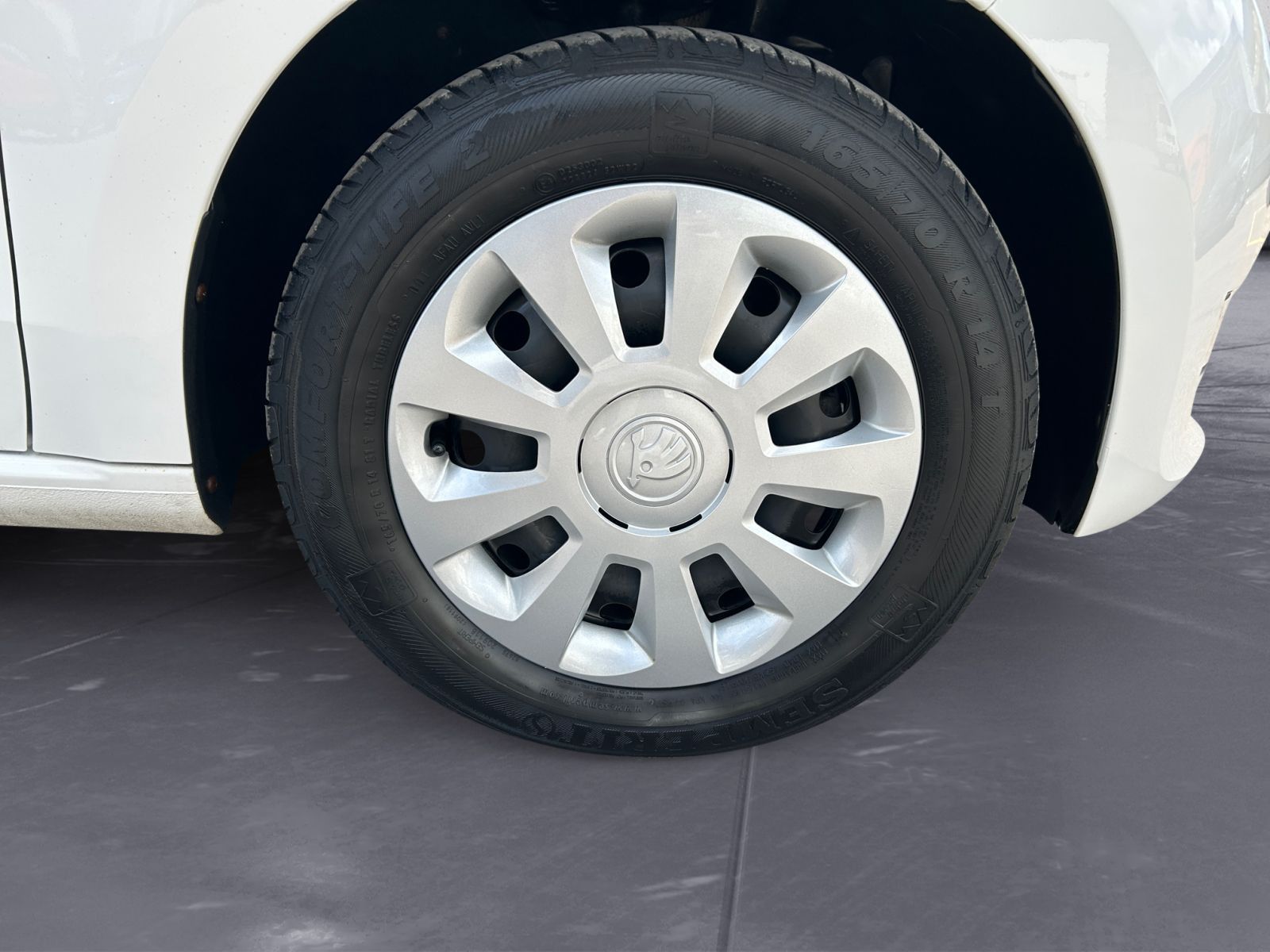 Skoda Citigo CITIGOe iV Ambition - Samsaru's Car Outlet