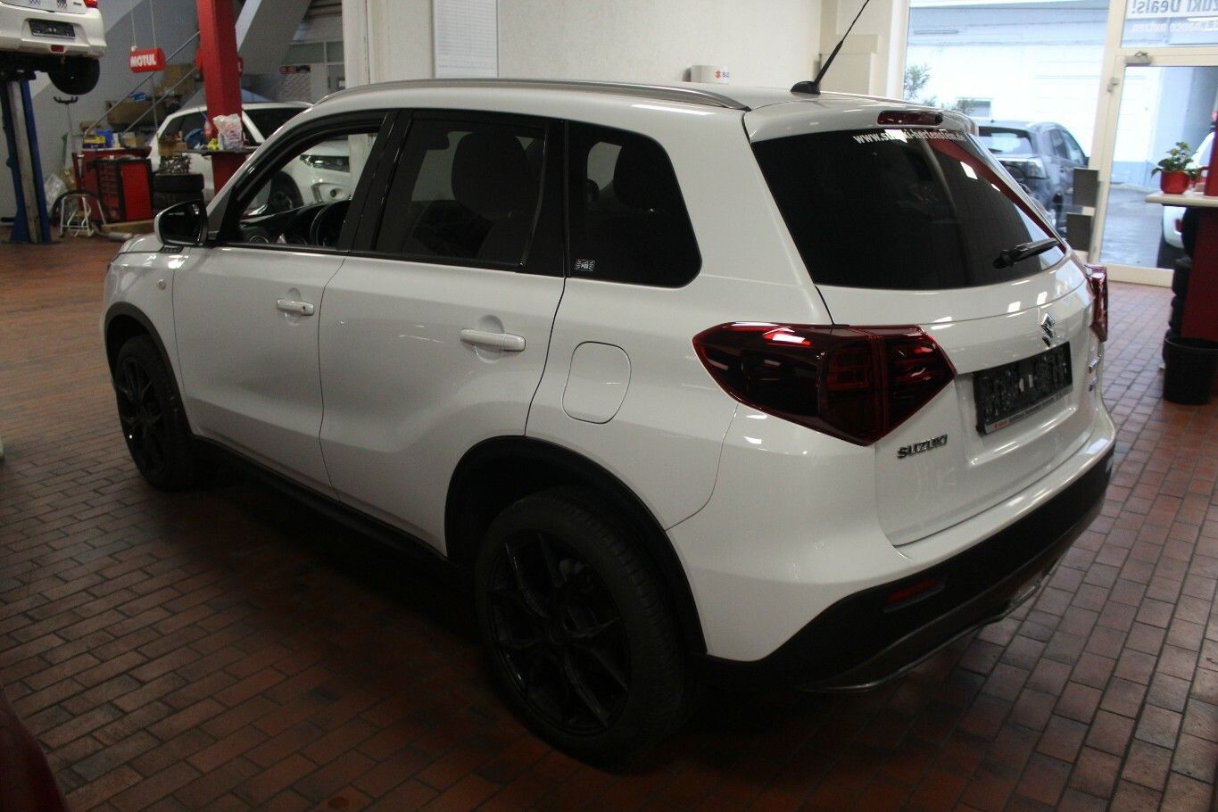 Suzuki Vitara 1.4 Boosterjet Comfort Hybrid - Samsaru's Car Outlet