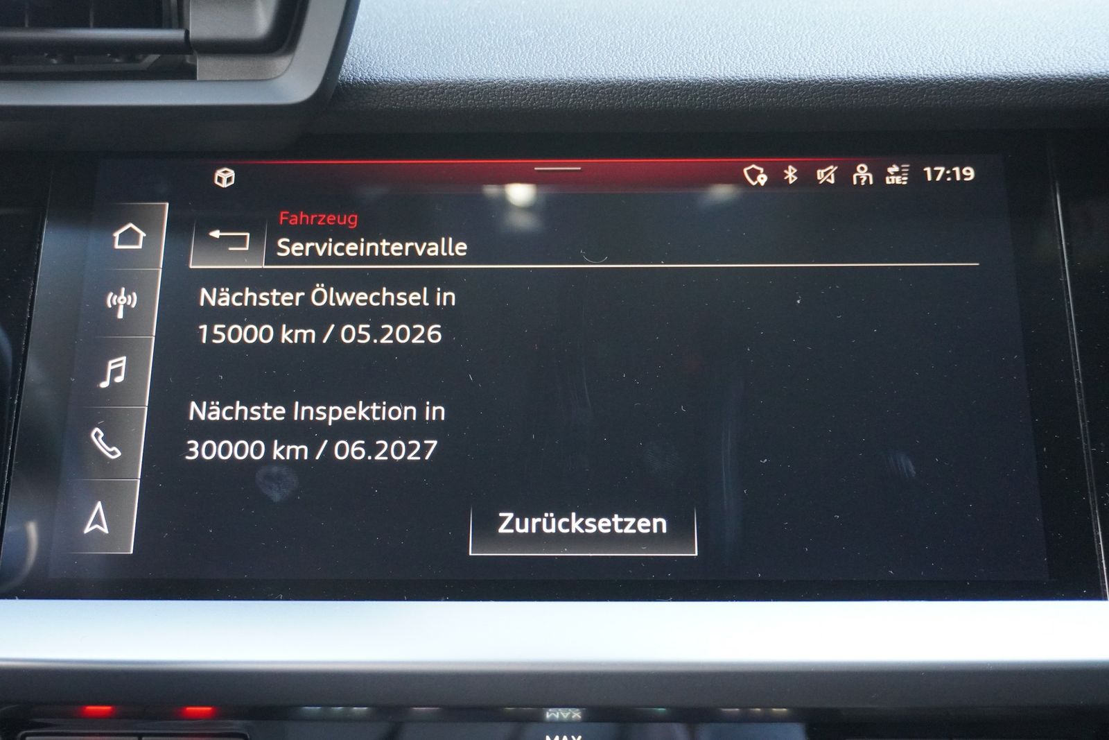 Audi A3 Sportback 40 TFSIe S line Sitzheizung LED DAB